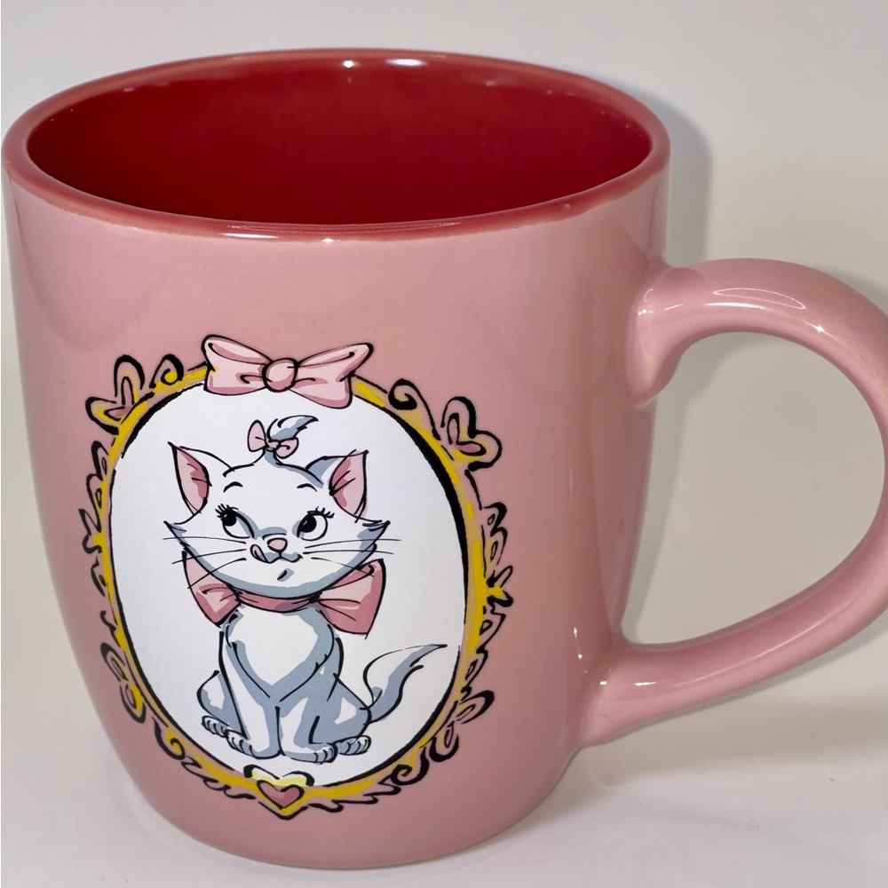 Disney Aristocats Marie Large Pink Ceramic Mug 18 oz | Silver Buffalo